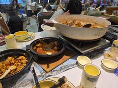 -刘姐啤酒鱼民族演艺餐厅(西街总店)