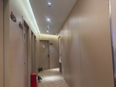 -世医堂推拿艾灸(淮海路店)