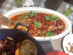 -百味地锅鸡(二店·财校分店)