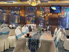 -乡村馕坑肉·烧烤·新疆菜·本地人更爱吃(阿勒泰首店)