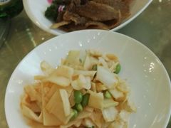 -双子楼大酒店(城开国际写字楼店)