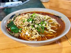 -丁丁猫重庆小面(徐州路店)