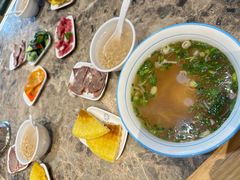 -京穆兰兰州牛肉面·清真(中川机场店)