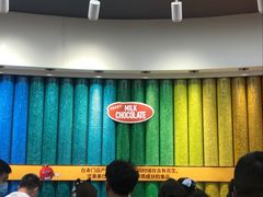 -m豆巧克力世界(上海世茂广场店)