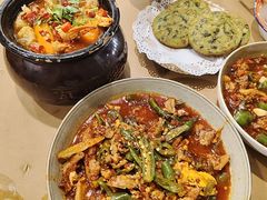 -老三样·旧食新味(绿地店)