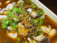 赛里木湖青椒鱼-楼兰新疆主题餐厅(苏州中心店)