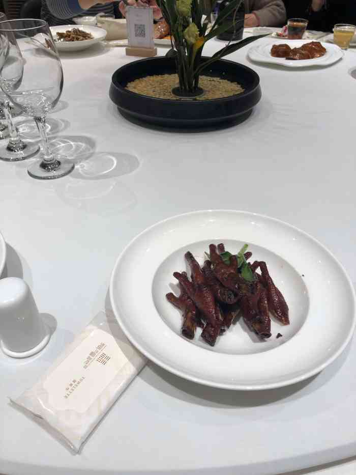 张福记(五一公园店)-"[环境]一如既往的好,应该一到四楼都是餐.