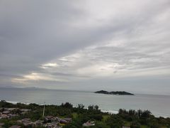 -瑰丽酒店·海吧·天际下午茶·现场DJ·天台酒吧