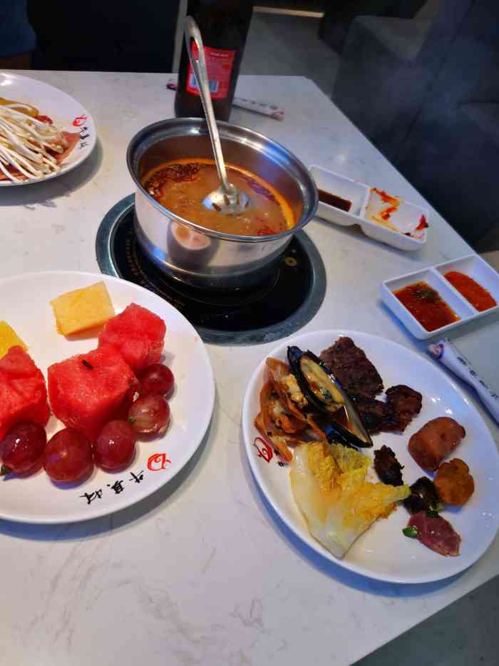 牛其林自助牛排海鲜烤肉火锅餐厅(余之城店)