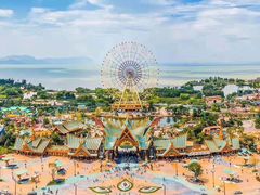 -七彩云南欢乐世界