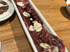 -炼火烤肉店