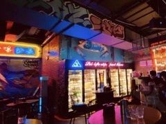 -UP嘻哈酒吧(粉巢店)