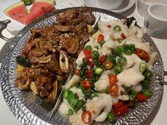 龙利鱼牛仔骨-小鱼小牛·鱼牛干锅·脆鱼火锅(世欧广场店)