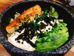 牛油果配三文鱼饭-ATLAS Kitchen 寰图厨房(雅居乐中心店)