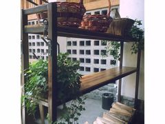 -挂旗柴锅鸡(蚌山区嘉年华店)