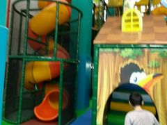 -蒙特利亲子乐园