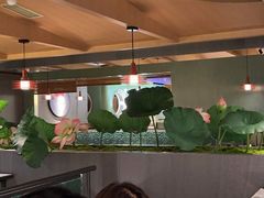 -湊湊火锅·茶憩(杭州湖滨银泰in77店)