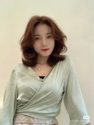 -时尚殿堂明星门店