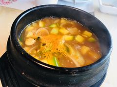 -唯成•韩国炭火烤肉 유성고기