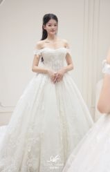 -LOVE SHINE婚纱·红鼎庄龙凤褂·妈妈装定制