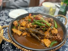 -八两八金·莱芜特色炒鸡(市南漳浦路店)