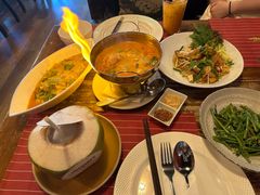 -Phensiri Thai Restaurant