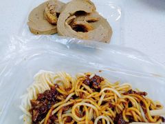 -老上海食惠裡小籠包生煎包