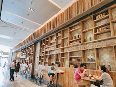 -星巴克臻选(湖滨道店)