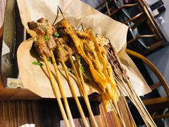 峨眉派烤串-红料理|串串有瘾·烧烤(吴中路店)