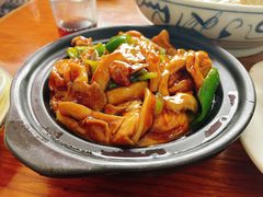 双菇面筋煲-胡子饮食店