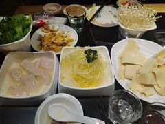 -东道煮牛肉火锅(重庆路店)