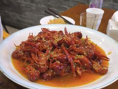 -范二妹独特烧烤夜宵城(宜宾总店)