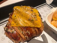 -BUTTERFUL&CREAMOROUS 黄油与面包(西单大悦城店)
