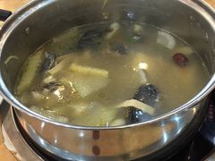 -新招鲜本地鸡窝(平凉路店)