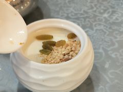 -汗腾格里·风味餐厅(新疆驻京办店)