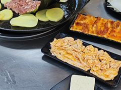 -凉都青瓦房烙锅(清镇中环国际店)