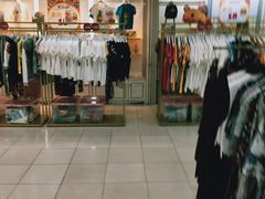 -上海置地广场(南京东路店)