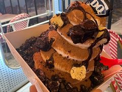 -DQ·蛋糕·冰淇淋(大宁国际商业广场店)