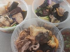 -万记麻辣烫国展总店