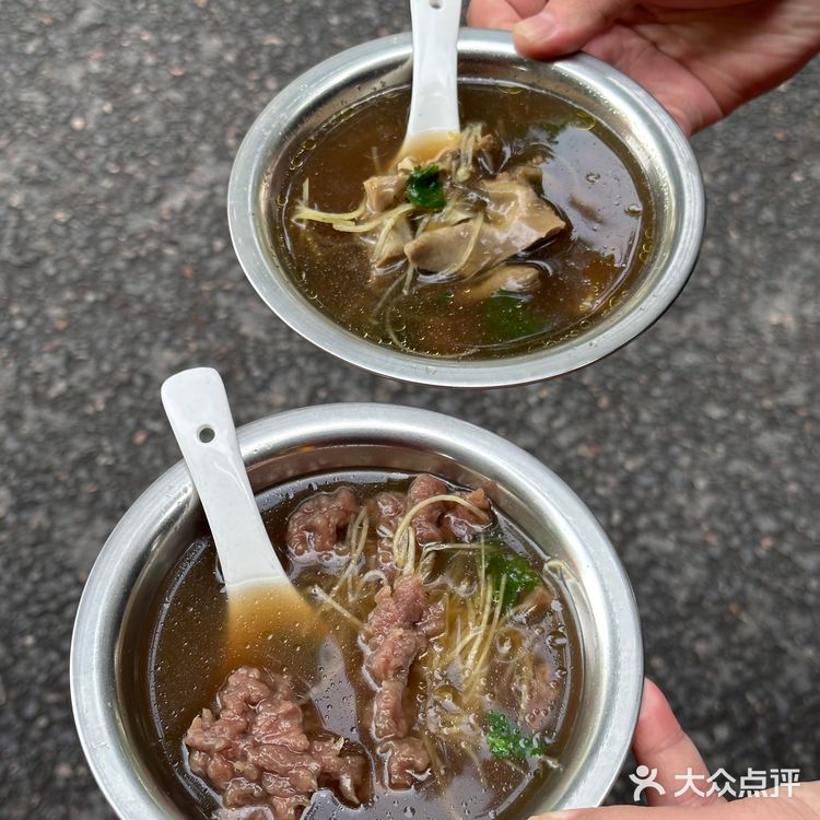 在泉州!不会要轻易怀疑闽南人的牛肉馆…..