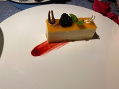 太妃焦糖百香果蛋糕-弦月窗LUNETTE BY AMANDA(复兴路店)