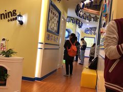 -小马快跑儿童托育中心(华润万家店)