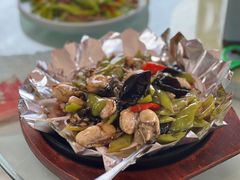 -鸿运美食府