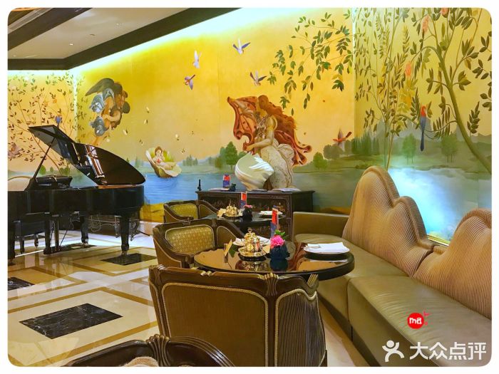 大连一方城堡豪华精选酒店大堂吧大堂图片