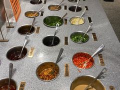 自助调料区-新辣道鱼火锅(领展购物广场·中关村店)