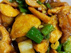 蛋白烧牛筋-江城燕子大排档(江汉路步行街店)