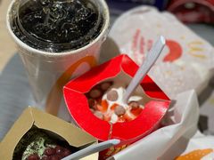 抹茶红豆年糕麦旋风-麦当劳(瓦房店世纪广场店)