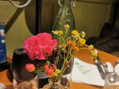 -JINNS锦时 steak&pizza(浸信会礼拜堂旧址店)