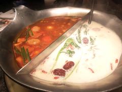 -湊湊火锅·茶憩(打浦桥日月光店)