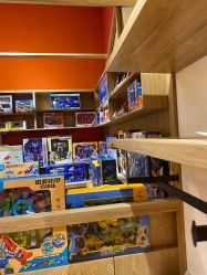 -Mini Me儿童美发王国(友好时尚购物城店)